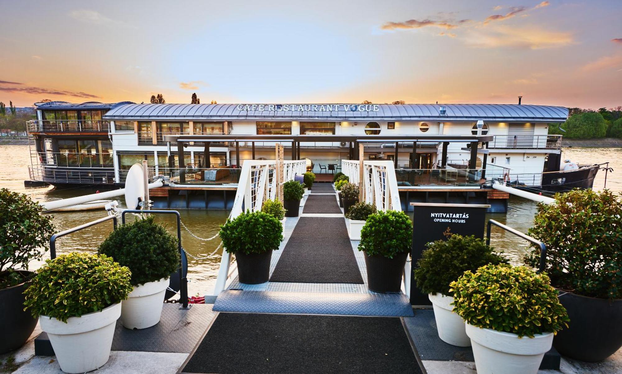 Vogue Boat Apartments Budapest Ngoại thất bức ảnh